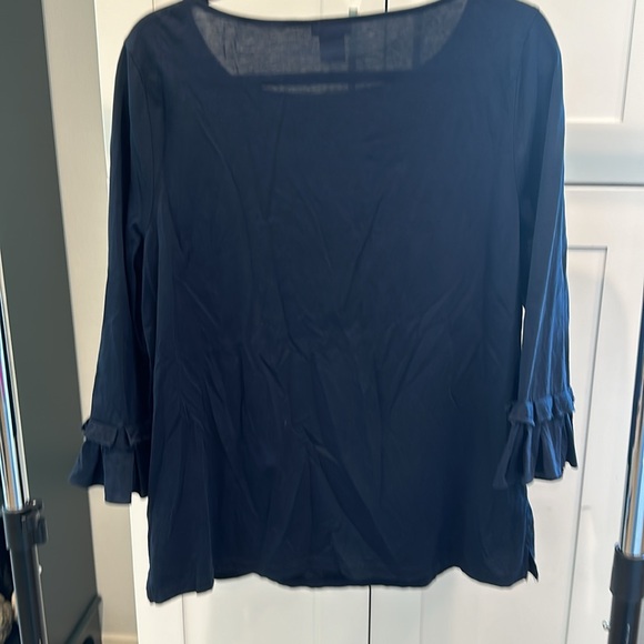 Large Ann Taylor 3/4 sleeve navy top. 100% cotton machine washable - Picture 5 of 6